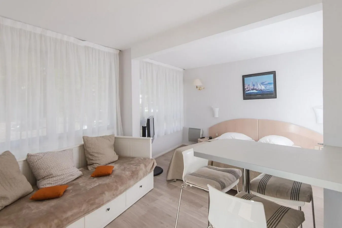 Residence Le Crystal Dinard Plage فرنسا